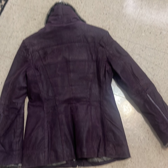 Danier leather jacket - Picture 6 of 6